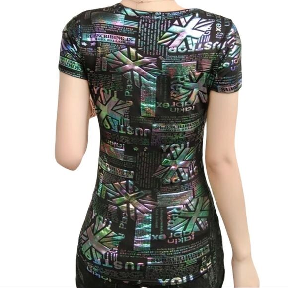 Stylish Holographic V Neck Short Sleeve Top NEW - Picture 3 of 4